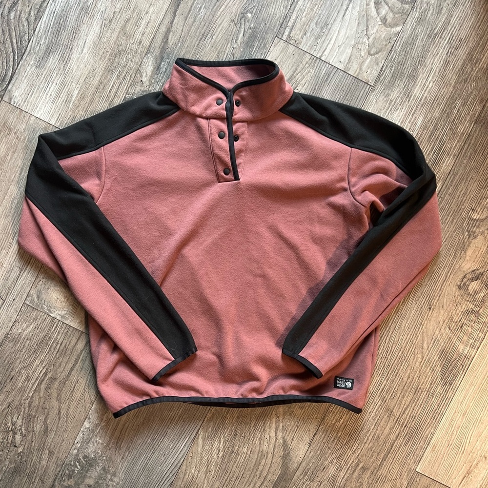 Mountain Hardwear Women's 3 Button Pullover